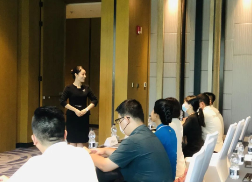 我会研究员受邀为三亚市总工会女职工委员会家风家教培训活动授课